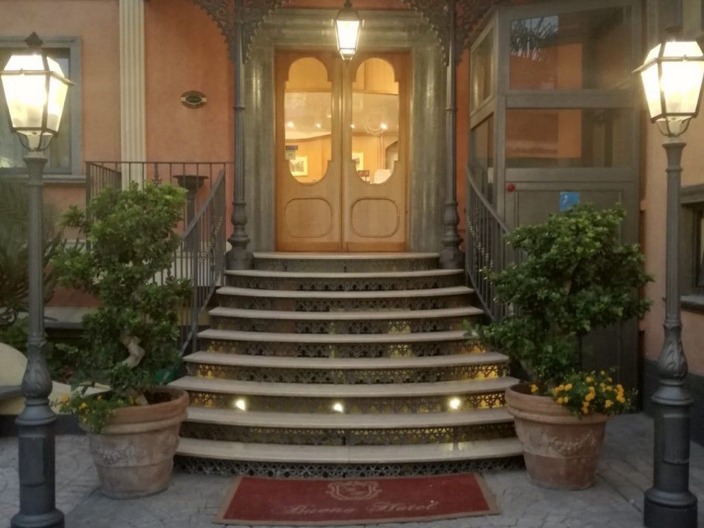 Buono B&B Napoli Ngoại thất bức ảnh
